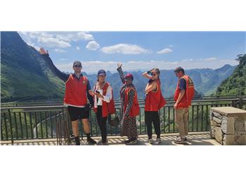 vespa tour hanoi - HA GIANG CAO BANG BAN GIOC WATERFALL 5 DAYS $ 490/ PERSON